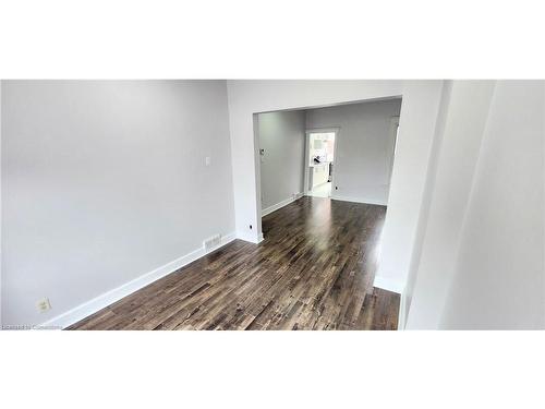 154 Park Street N, Hamilton, ON - Indoor Photo Showing Other Room