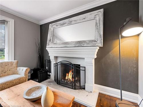 1020 Henley Road, Mississauga, ON - Indoor Photo Showing Living Room With Fireplace