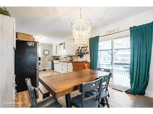 529 Forks Road, Welland, ON - Indoor Photo Showing Dining Room