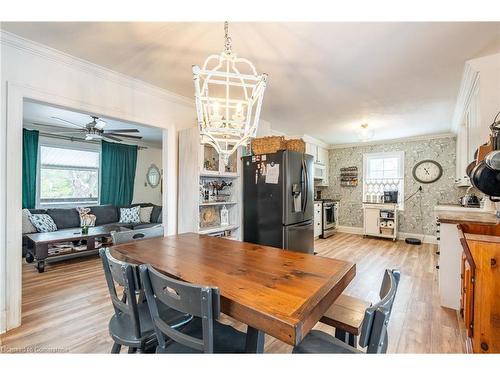 529 Forks Road, Welland, ON - Indoor Photo Showing Dining Room