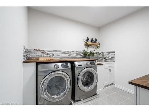 4073 Thomas Street, Beamsville, ON - Indoor Photo Showing Laundry Room