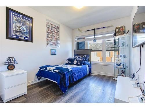 59-575 Woodward Avenue, Hamilton, ON - Indoor Photo Showing Bedroom