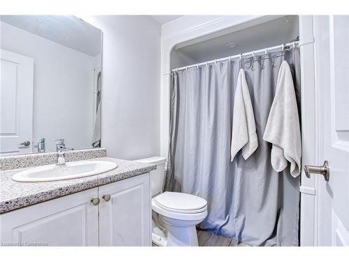 59-575 Woodward Avenue, Hamilton, ON - Indoor Photo Showing Bathroom