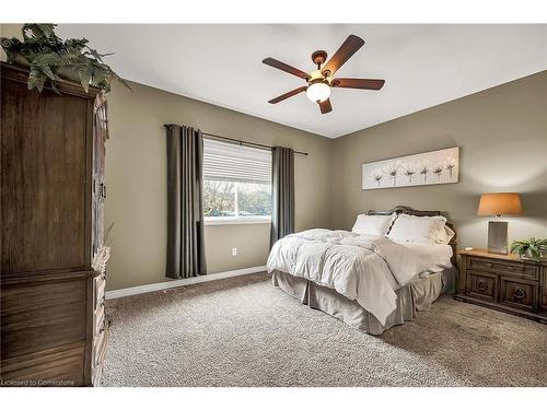 4531 Frances Crescent, Beamsville, ON - Indoor Photo Showing Bedroom