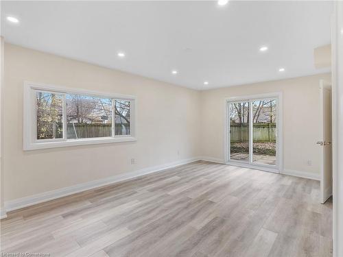 1 Exeter Avenue, Welland, ON - Indoor