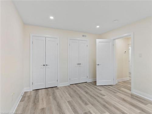 1 Exeter Avenue, Welland, ON - Indoor Photo Showing Other Room