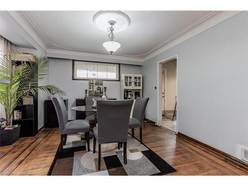 49 Tisdale Street S, Hamilton, ON - Indoor Photo Showing Dining Room