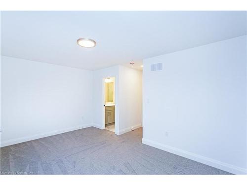 29 Dana Drive, Hamilton, ON - Indoor Photo Showing Other Room