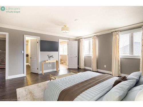 35 Holkham Avenue, Ancaster, ON - Indoor Photo Showing Bedroom