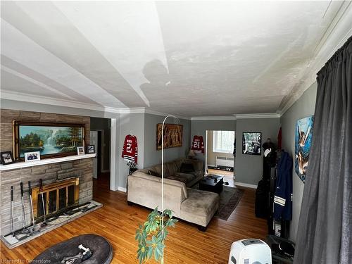 2336 Mountainside Drive, Burlington, ON - Indoor Photo Showing Living Room With Fireplace