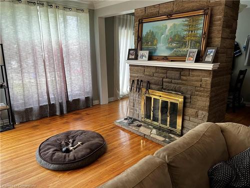 2336 Mountainside Drive, Burlington, ON - Indoor Photo Showing Living Room With Fireplace