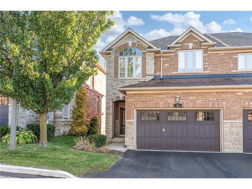 42 Oakhaven Place, Ancaster, ON - Outdoor With Facade