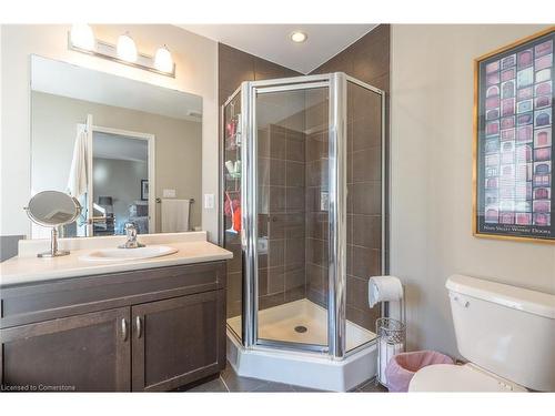 42 Oakhaven Place, Ancaster, ON - Indoor Photo Showing Bathroom