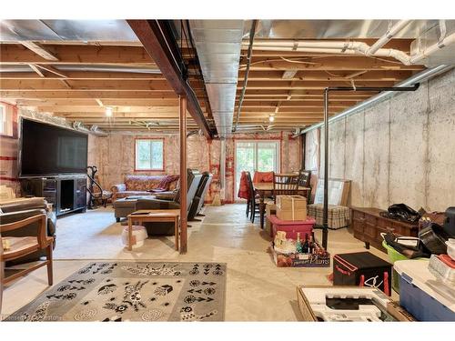 42 Oakhaven Place, Ancaster, ON - Indoor Photo Showing Basement