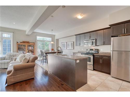 42 Oakhaven Place, Ancaster, ON - Indoor Photo Showing Kitchen With Stainless Steel Kitchen