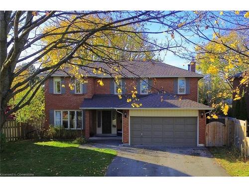 570 Harmony Avenue, Burlington, ON - Outdoor With Facade