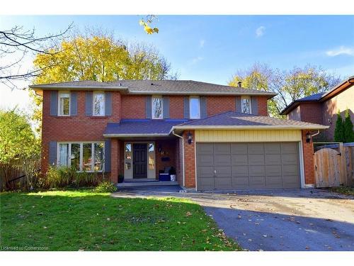 570 Harmony Avenue, Burlington, ON - Outdoor With Facade