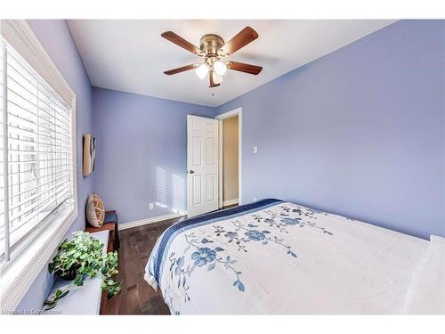 4 Martin Street, Thorold, ON - Indoor Photo Showing Bedroom