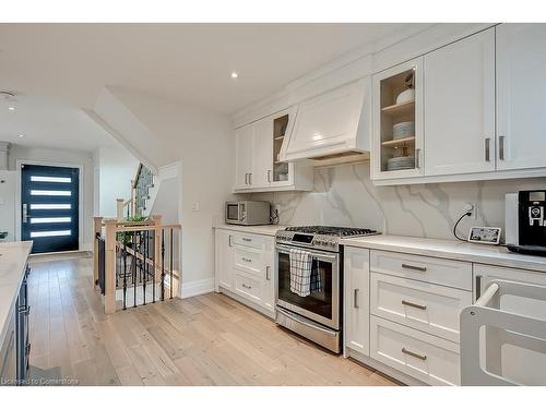 14 Bowsprit Avenue, Toronto, ON - Indoor Photo Showing Kitchen