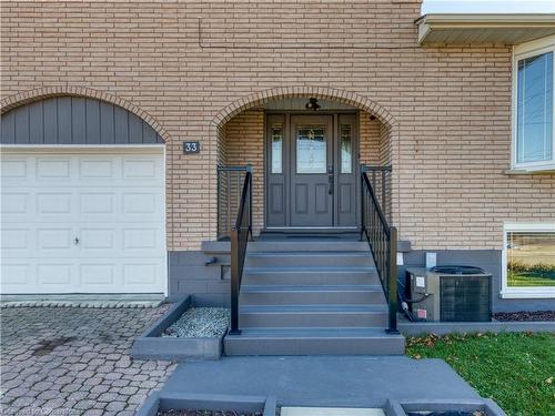 Lower Suite-33 Dana Drive, Hamilton, ON - Outdoor