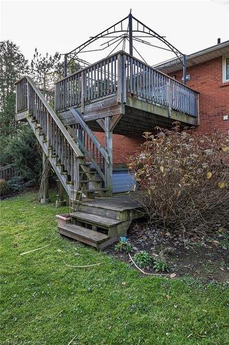 10 Valleydale Court, Hamilton, ON - Outdoor