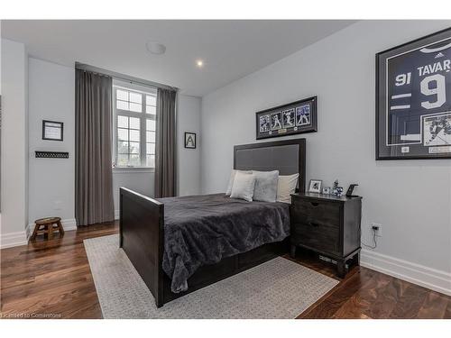 878 Shadeland Avenue, Burlington, ON - Indoor Photo Showing Bedroom