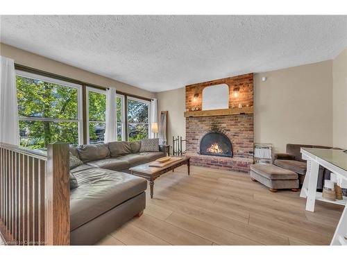 486 Winniett Street, Caledonia, ON - Indoor Photo Showing Living Room With Fireplace