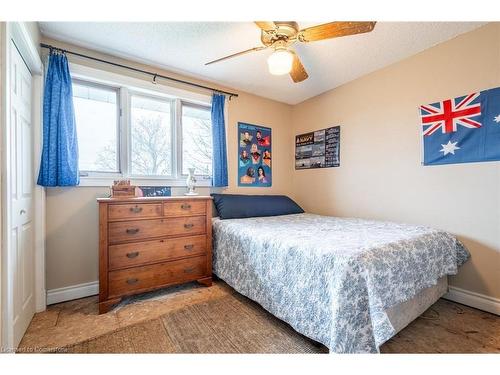 2611 Trinity Church Road, Binbrook, ON - Indoor Photo Showing Bedroom