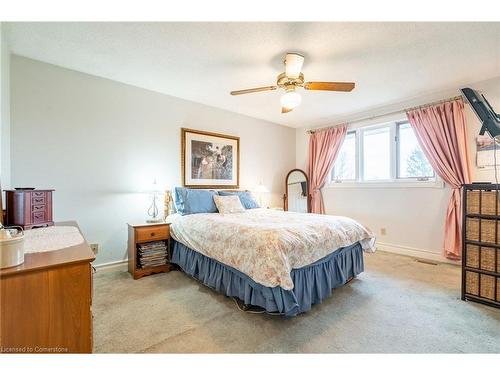 2611 Trinity Church Road, Binbrook, ON - Indoor Photo Showing Bedroom