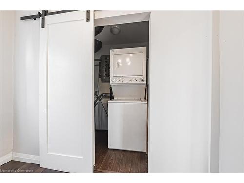 189 Crockett Street, Hamilton, ON - Indoor Photo Showing Laundry Room