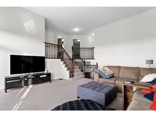 119 Brigham Avenue, Binbrook, ON - Indoor Photo Showing Living Room