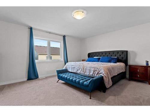 119 Brigham Avenue, Binbrook, ON - Indoor Photo Showing Bedroom