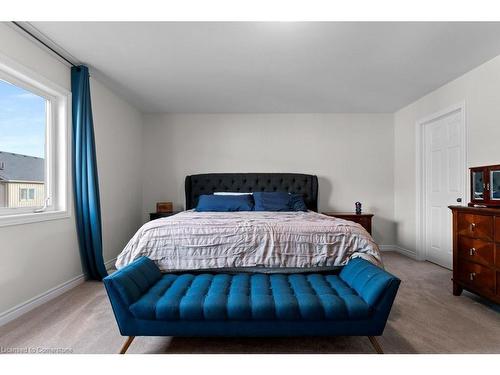 119 Brigham Avenue, Binbrook, ON - Indoor Photo Showing Bedroom