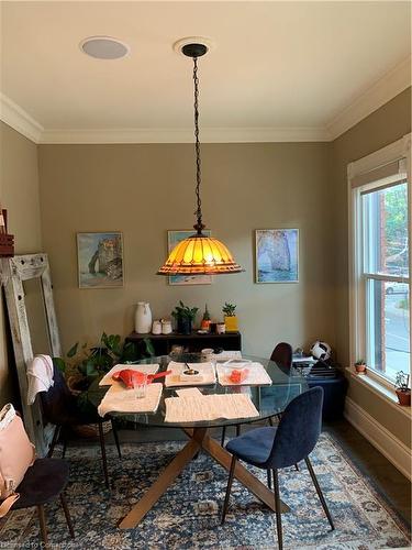 14 Bold Street, Hamilton, ON - Indoor Photo Showing Dining Room