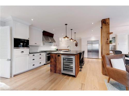 775 Falcon Boulevard, Burlington, ON - Indoor Photo Showing Kitchen