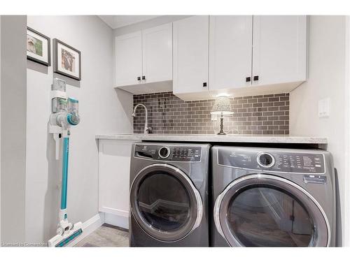 775 Falcon Boulevard, Burlington, ON - Indoor Photo Showing Laundry Room