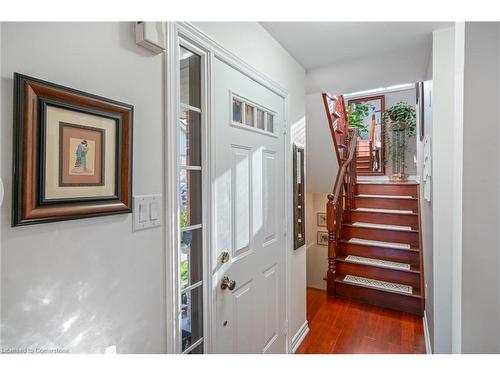 28 Elderberry Avenue, Grimsby, ON - Indoor Photo Showing Other Room