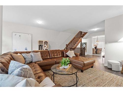 7 Savage Drive, Waterdown, ON - Indoor Photo Showing Living Room