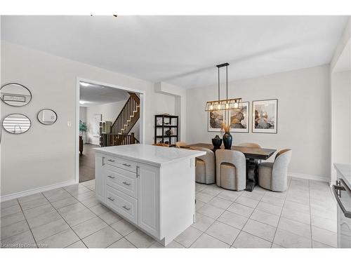 7 Savage Drive, Waterdown, ON - Indoor Photo Showing Other Room