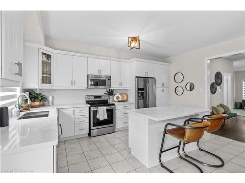 7 Savage Drive, Waterdown, ON - Indoor Photo Showing Kitchen With Stainless Steel Kitchen With Double Sink