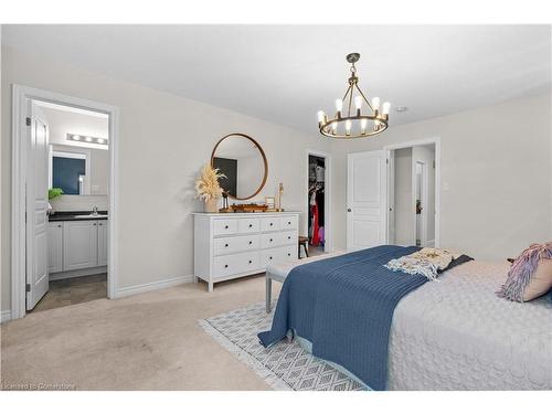 7 Savage Drive, Waterdown, ON - Indoor Photo Showing Bedroom