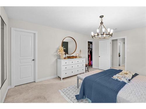 7 Savage Drive, Waterdown, ON - Indoor Photo Showing Bedroom