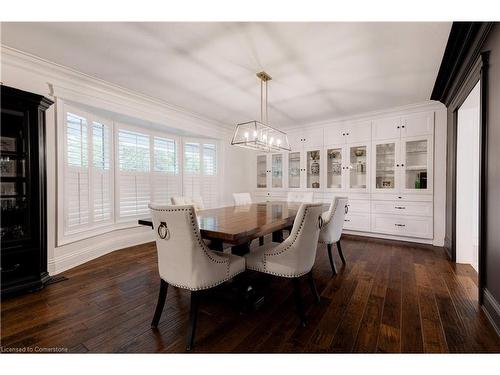 4190 Spruce Avenue, Burlington, ON - Indoor Photo Showing Dining Room