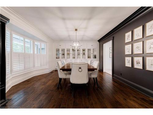 4190 Spruce Avenue, Burlington, ON - Indoor Photo Showing Dining Room