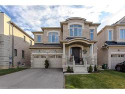 110 Avanti Crescent  Waterdown, ON L8B 1W8