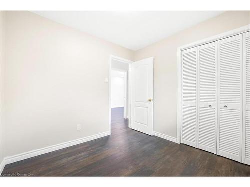 150 Bonaventure Drive, Hamilton, ON - Indoor Photo Showing Other Room