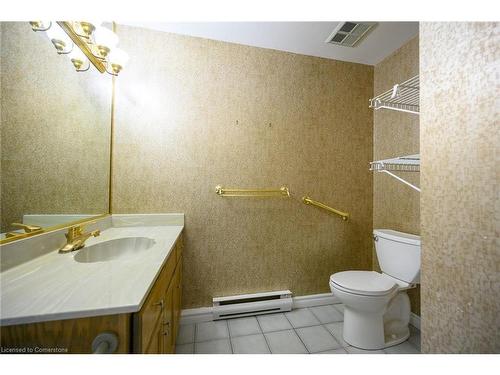 1801-67 Caroline Street S, Hamilton, ON - Indoor Photo Showing Bathroom