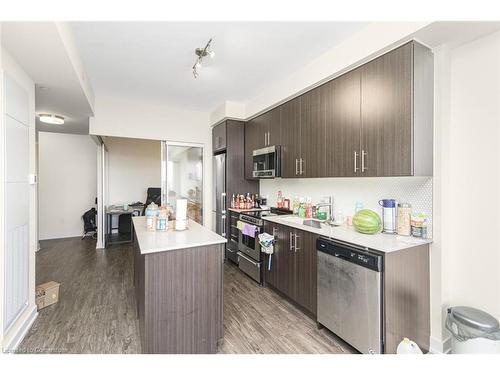 801-212 King William Street, Hamilton, ON - Indoor Photo Showing Kitchen