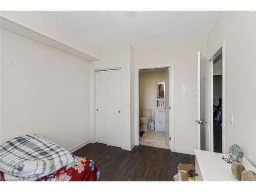 801-212 King William Street, Hamilton, ON - Indoor Photo Showing Bedroom