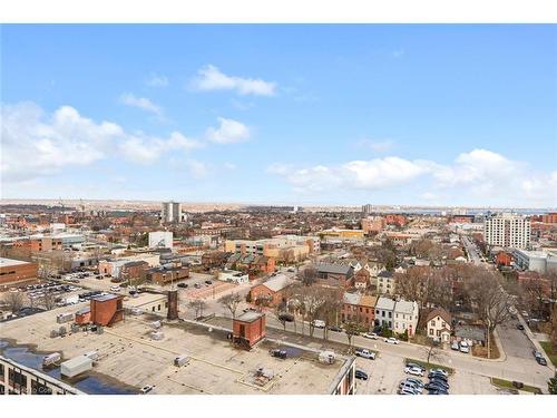 801-212 King William Street, Hamilton, ON - Outdoor With View